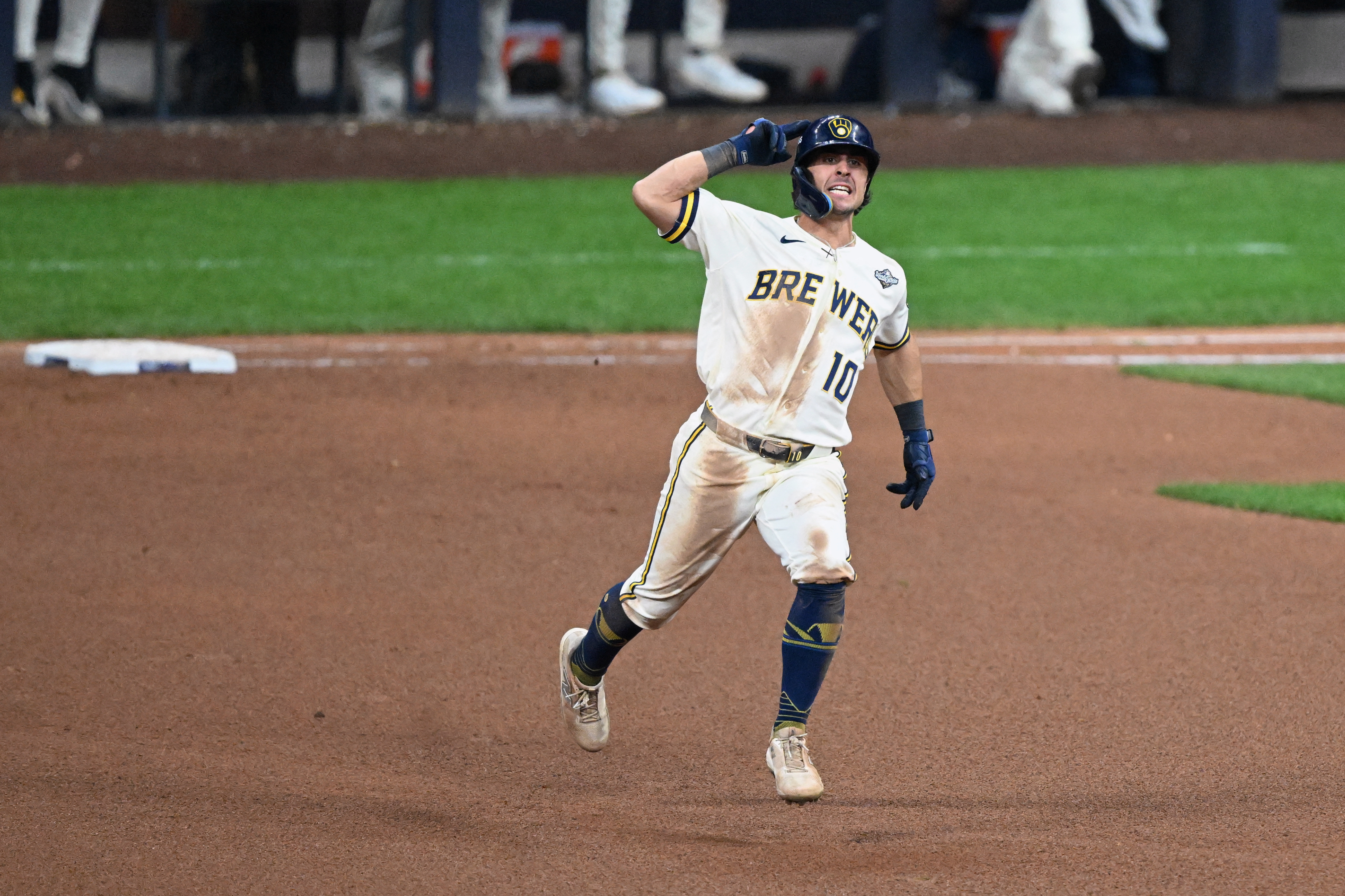 Brewers Take Command of World Series as Two Major Storylines Emerge